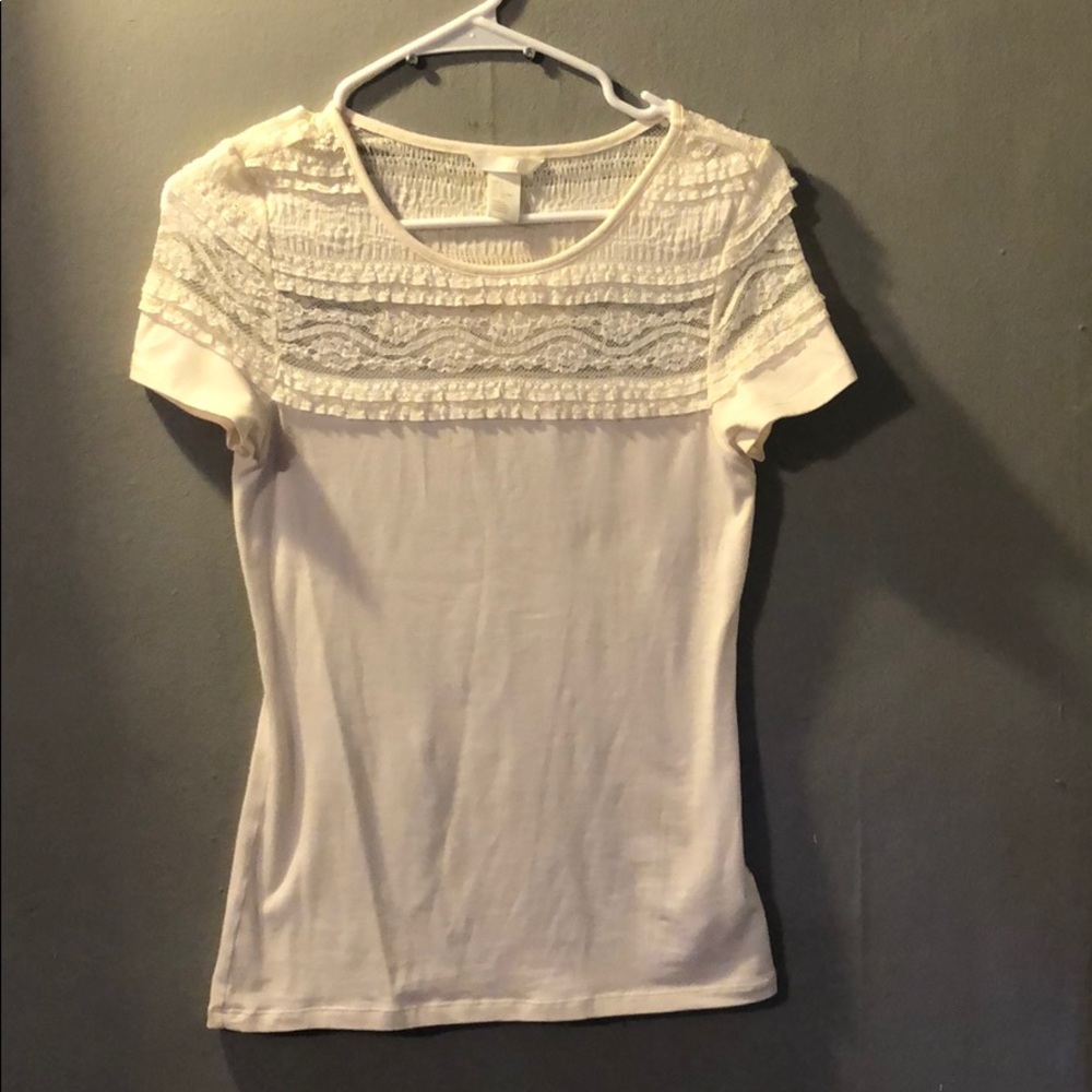 Lacey short- sleeve top